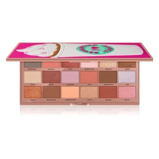 Makeup Revolution I Heart Revolution Tasty Palette of 18 eye shadows Coffee