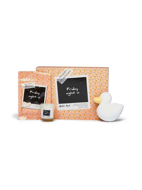 Makeup Revolution Friends Chandler Friday Night In Body Care Set: Eye Patches, Candle and Effervescent Bath Bomb