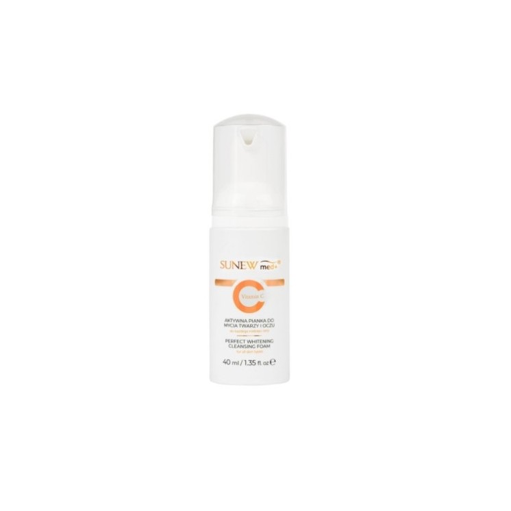 Sunew Med+ Vitamin C actief Reinigingsschuim voor het verwijderen van gezichts- en oogmake-up 40 ml